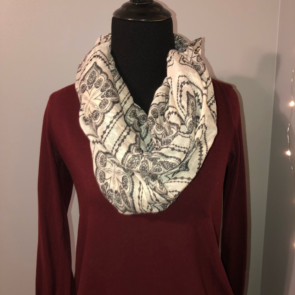 Scarf